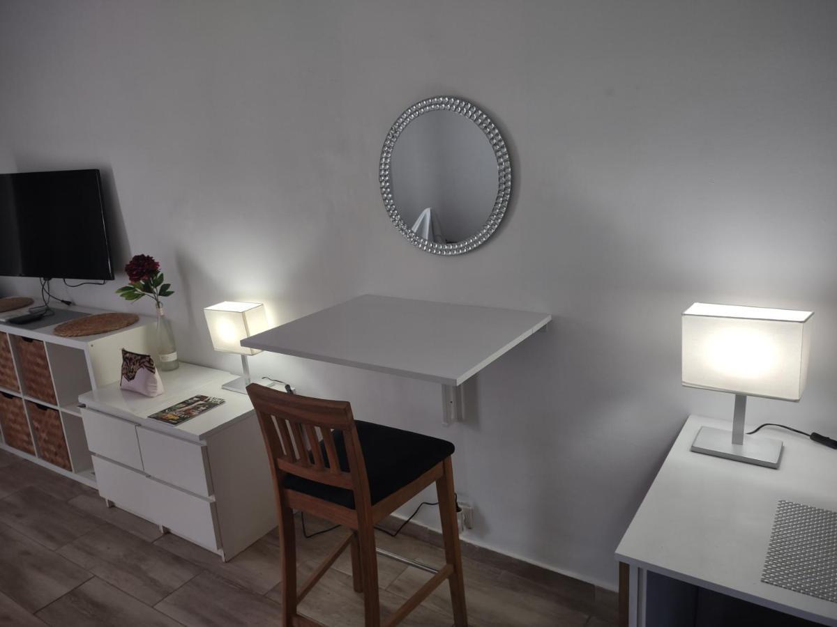 Puerto Banus Apartment Near Beachfront, Sunny Terrace, Pool, Tennis Court, Parking And Movies Projector Marbella Kültér fotó