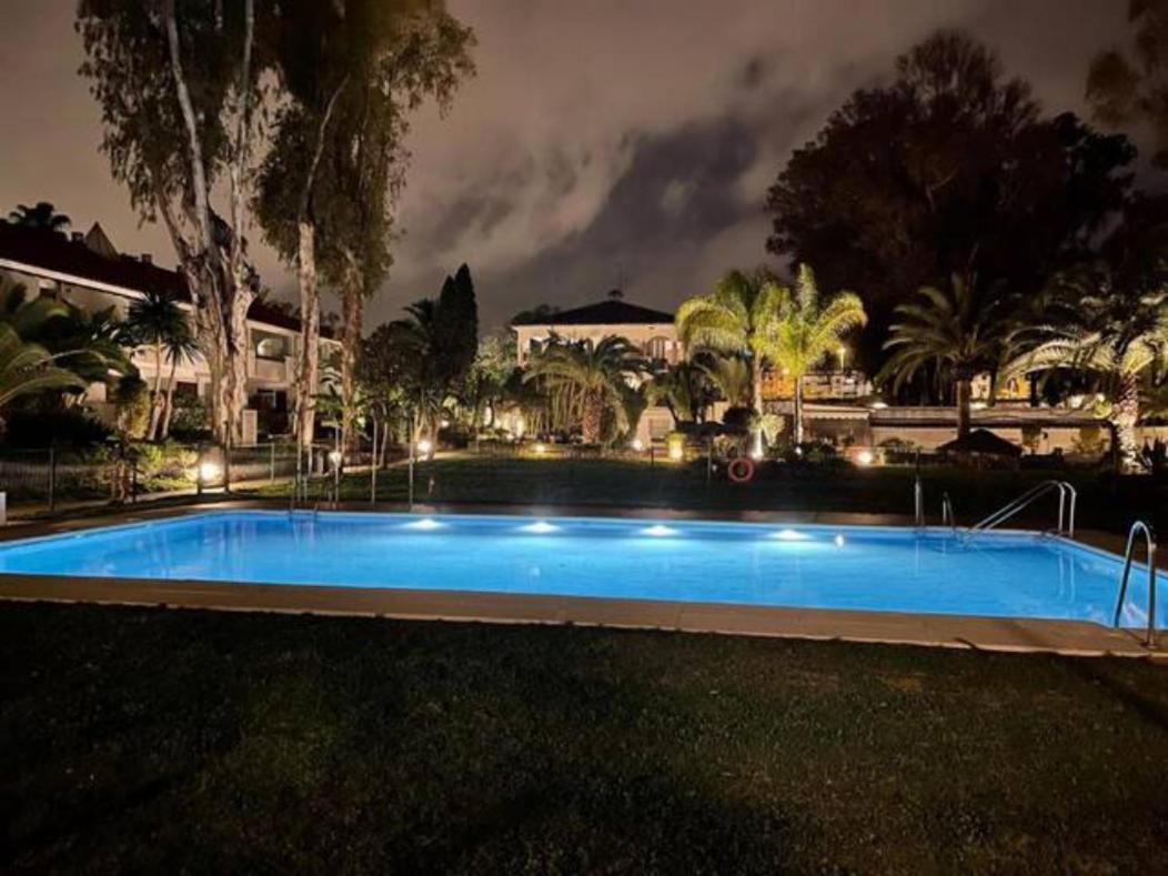 Puerto Banus Apartment Near Beachfront, Sunny Terrace, Pool, Tennis Court, Parking And Movies Projector Marbella Kültér fotó